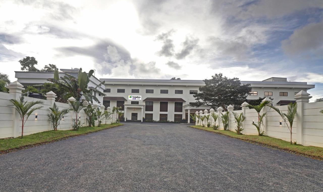 Treebo Premium Vahada 7 Minutes Drive From Ambalapuzha Sree Krishna Swamy Temple Hotel Alappuzha Exterior foto